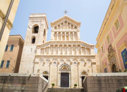 Cathédrale de Santa Maria Regina dei Sardi