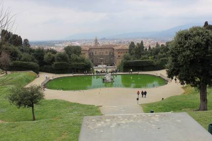 Giardino di Boboli con visuale su Firenze