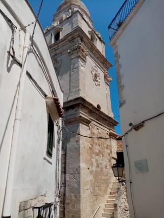 Clocher de la cathédrale de Santa Maria Assunta